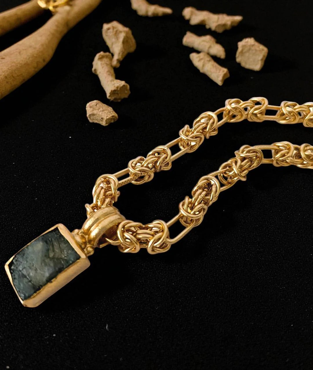 Collier Amulette – LabradorIte