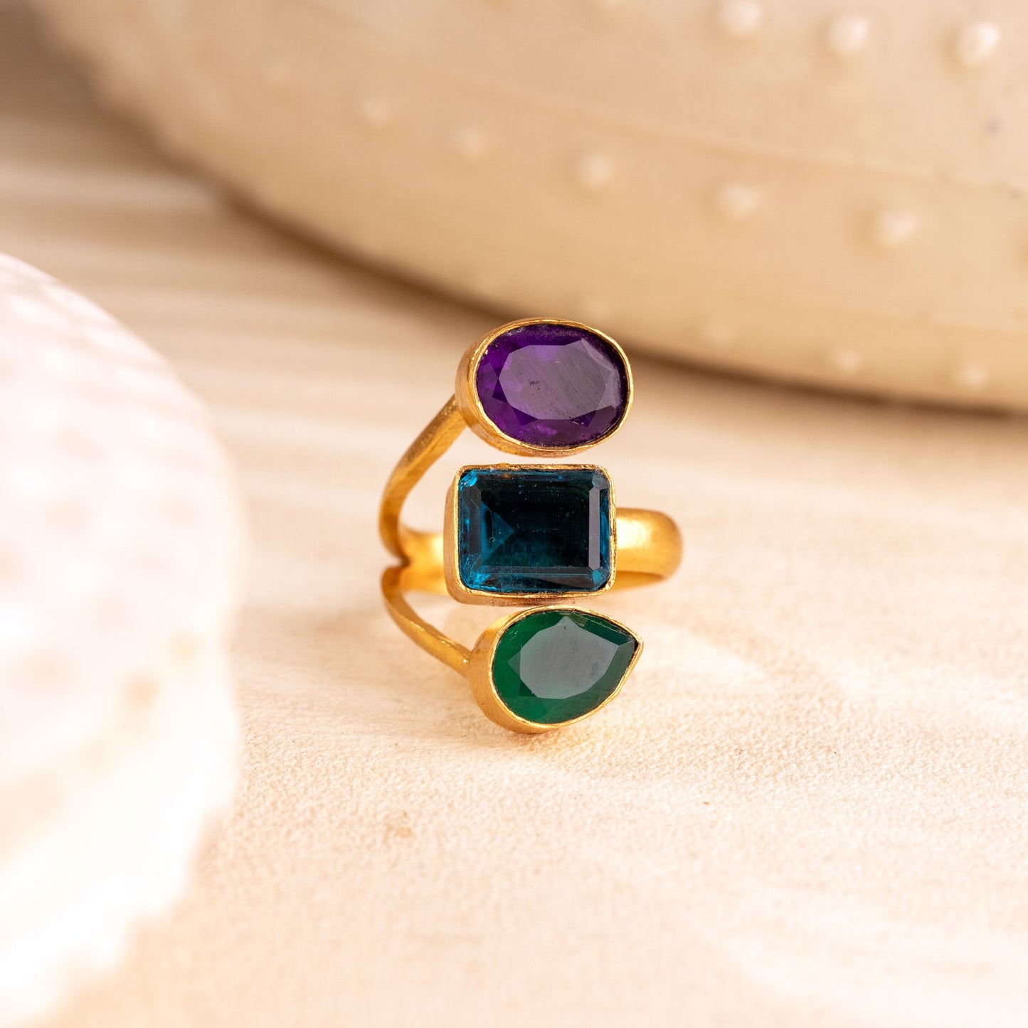 Bague SIENA - Onyx vert, Apatite et Améthyste.