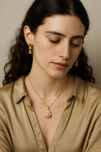 Load image into Gallery viewer, CAIRE PERIDOT COLLIER