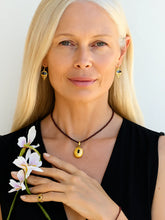 Load image into Gallery viewer, TORINO GRENAT COLLIER/ GARNET NECKLACE